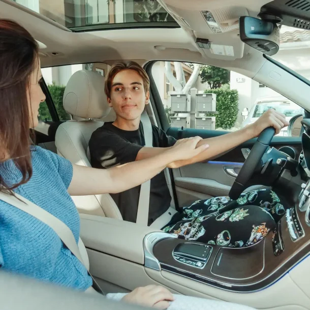 Teens get social about driving safety