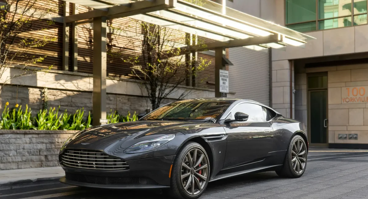 Top two car insurers in Ontario